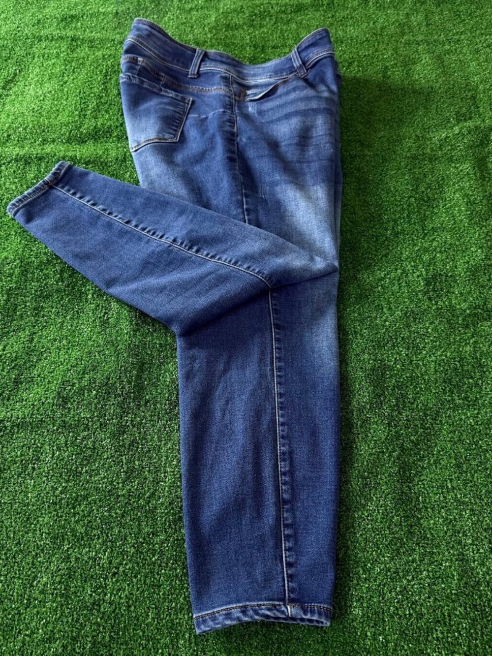 Sandpiper Women's High Rise Skinny Ankle Jeans Medium Wash Blue Plus Size 18W